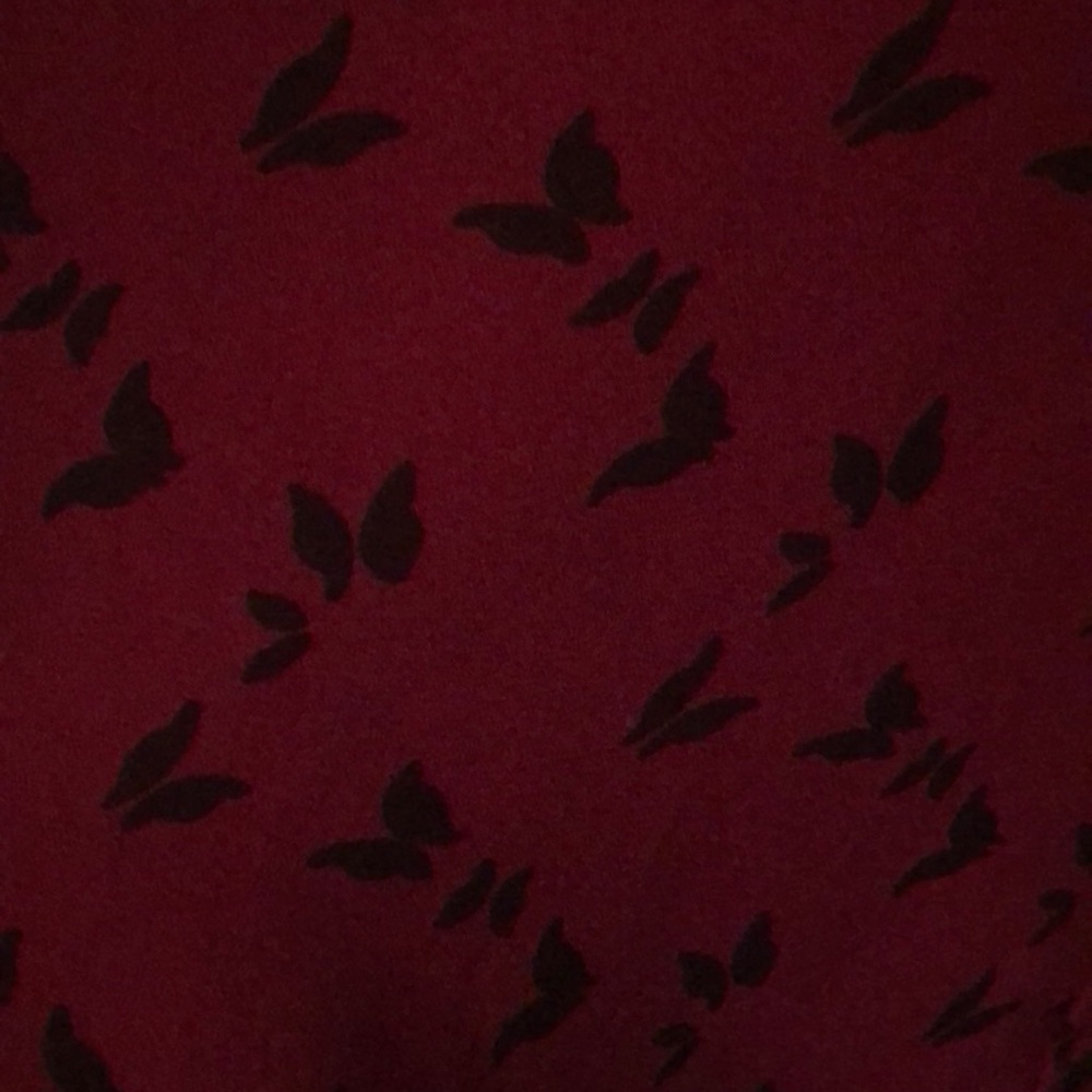 Button down blouse - Picture 3 of 5
